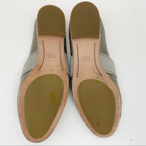 FRYE Terri Gore Silver Gold Crackle Leather Flat Mules - Size 8M - Picture 7 of 7
